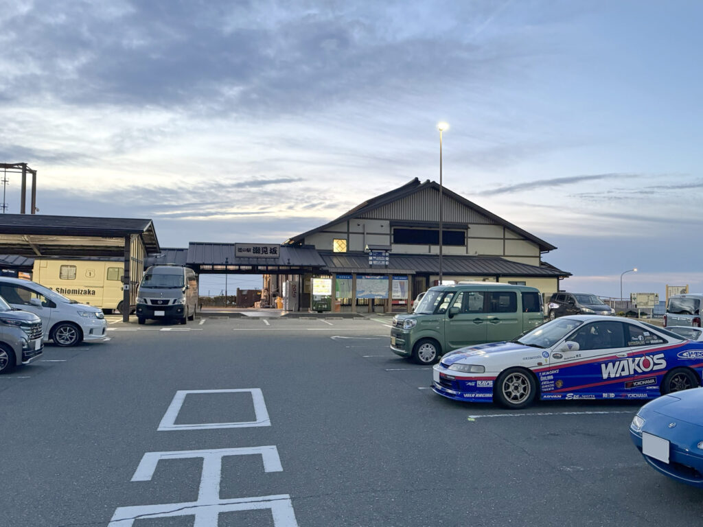 Japan trucks and cars stop culture shiomisaka in Shizuoka